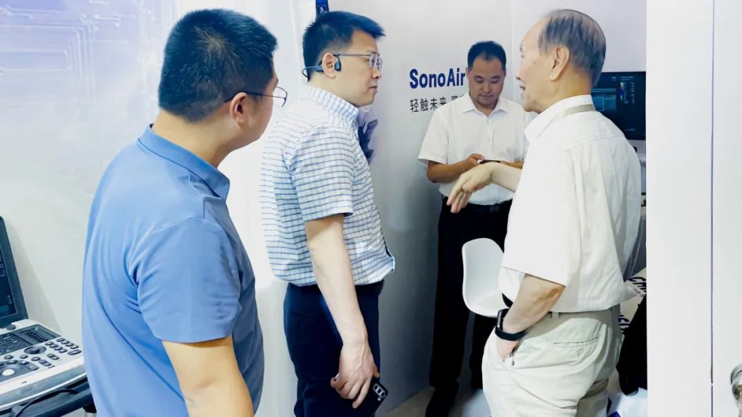 AI引领，智启新程 | ag贵宾厅医疗亮相中国超声医师大会